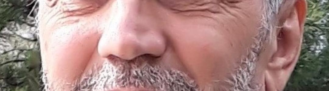 В закатном пламени калин сгорело всё, что было зря