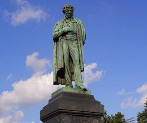 Александр Пушкин и его стихотворение "Памятник"