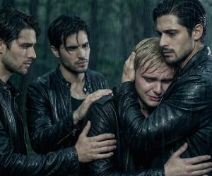 Мы не учились на ошибках, ты нас прости...