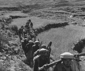 «Если хочешь пулю в зад — приезжай в Асадабад»