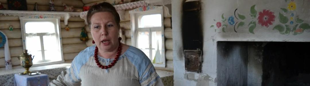 Изба добрых не принимает