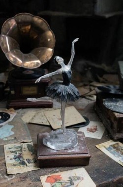 Обложка книги Конец всему этому