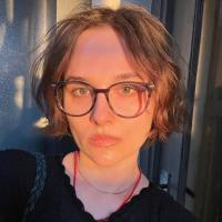 Аня Липова